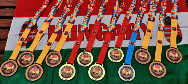 SZAC Karate SE vilgbajnoki rem kollekcija